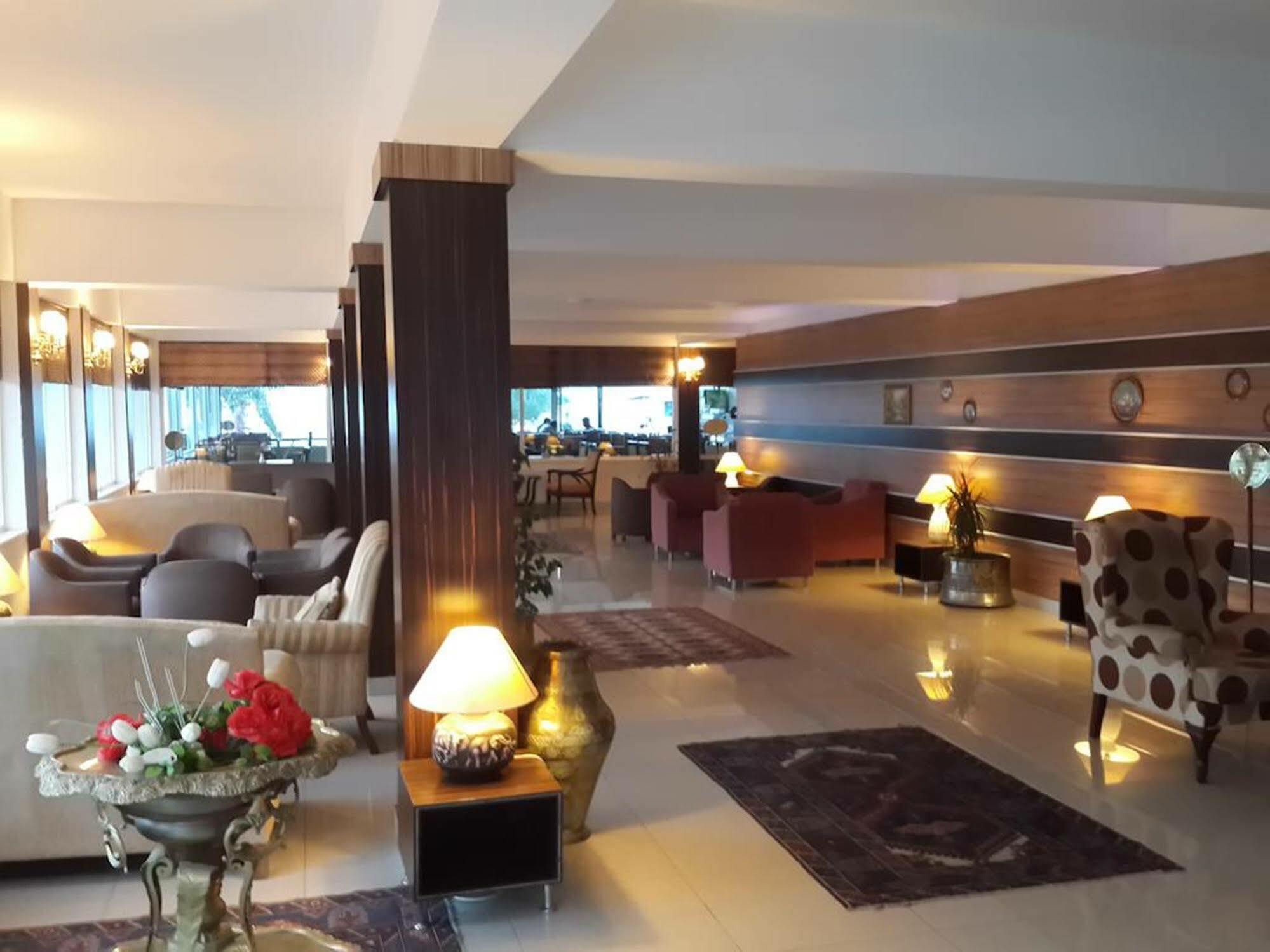 Etap Altinel Hotel צ'נקלה מראה חיצוני תמונה